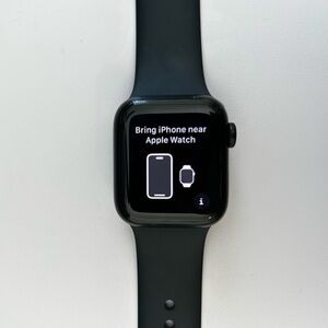 Apple Watch SE (2023, 2nd generation) 40mm Midnight Aluminum